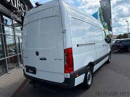 Mercedes-Benz Sprinter 317 CDI 9G 3665 AHK3,5to Schwingsitz