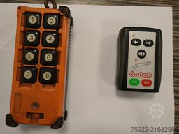 Nooteboom Semi low loader trailer