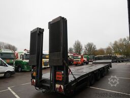 Nooteboom Semi low loader trailer