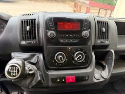 PEUGEOT Boxer Doka Pritsche / 1. Hand / Klima