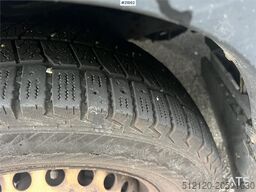 Iveco Daily box van w/ lift