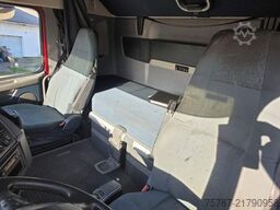 VOLVO FH 460 Globe Baustoffpritsche mit Kran Palfinger