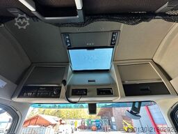 VOLVO FH 750 6x2 BL VDL Abroller + Kempf PA27 AH