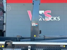 VOLVO FH 750 6x2 BL VDL Abroller + Kempf PA27 AH