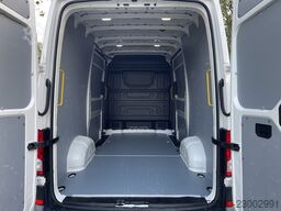 man TGE 3.180 *2xS-Tür*AHK*RFK*WEBASTO*