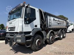 Iveco Trakker 410T44 Kipper 20cbm 8x4 40Ton
