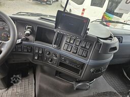 Volvo FH520 6x4 Multilift SAWO 20T