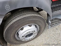 Volvo FL240 mit NTM 12cub K-2KMAXI 7.9+4.1 EUR