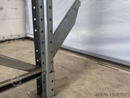 Halter f. Rückwandgitter Diagonallänge: ca. 405 mm