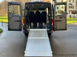 VOLKSWAGEN CRAFTER 2,0 TDI 9 SITZER KAMERA AHK KLIMA PDC