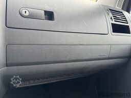 VW T5 Multivan 7-Sitzer - Kamera, CarPlay