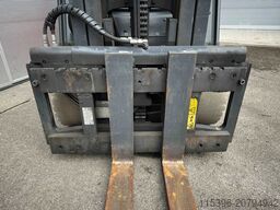 Linde E 30 L-01 - TRIPLEX 4,4 m - 2427 Stunden !!!!