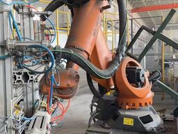 KUKA KP210L180-2-2000