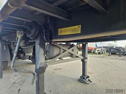 JUMBO DO 300 S/   2 X STEERING /BPW DRUM / DOUBLE TIR...