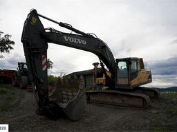 Volvo EC240CL Crawler Excavator with 2 Buckets