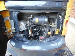 Komatsu PS 26MR-3 mit POWERTILT