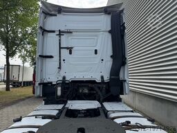 Mercedes-Benz Actros 1845 / Euro 5 / 2 Tanks / 2 In Stock