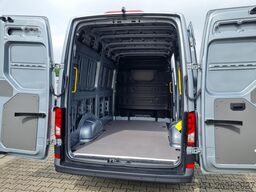 VW Crafter 35 Kasten TDI L3H3 Kamera LED Holzboden
