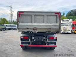 RENAULT Kerax 520 8x4 Stahlkipper 2 Seiten