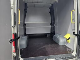 VW Crafter 35 Kasten Plus 7 Sitze MR ERGO LED KAMERA