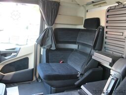 Mercedes-Benz Actros 1845 MP4 Big Space E5 Retarder Solo Star