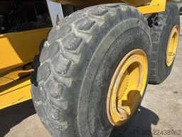 Volvo A30D (D9 ENGINE / BELGIAN MACHINE / 6X6 / AIRCO...