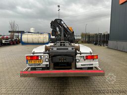 DAF CF 85.410 8x2 / HMF 3000 K6 crane (30T/m 6x ext...