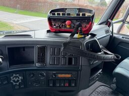 Volvo FH 8x2 KRAAN PALFINGER 74tm/Flyjib /LIER/WINCH!...