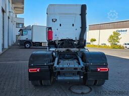 Mercedes-Benz Actros 1846 LS Hydraulik, ADR, 2 x Nebenantrieb