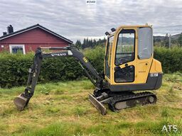 Volvo EC15B xtv excavator w/ trench bucket and hydraulic