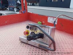 Skyjack SJ III 4740 Elektro 13,80 m