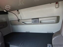 MAN TGX Oprijwagen Full air 6x2