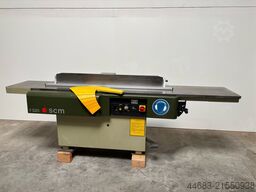 SCM F 520