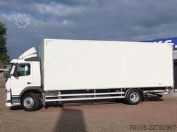 Volvo FM 330 Bakwagen + DHollandia 1500 kg