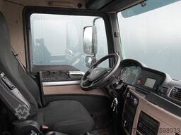 MAN TGL 12.190 Closed box