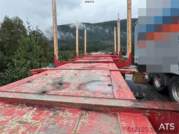 Huttner Timber trailer w/ 17 t/m Epsilon crane and extensi