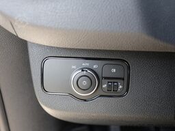 Mercedes-Benz Sprinter 317 CDI Tourer L2H2 (3-3-3) AHK Kame