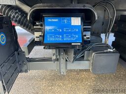 MERCEDES-BENZ 1527 L Atego 3 Schiebeplane Palfinger LBW 1,5to