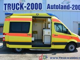 Mercedes-Benz Sprinter 316 RTW Ambulance Mobile Delfis Rettung