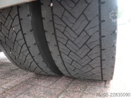 Volvo FM 330 5 car transporter KASSBOHRER, 4x2