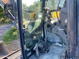 Eurocomach Es 85 Zt with 3 buckets