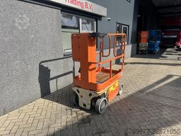 JLG 1230 ES Mast hoogwerker / Vertical Lift 5.44M Werkhoogte elektrisch 2011