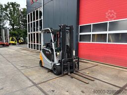 Still RX 20-20 2000kg TIPLO / Sideshift