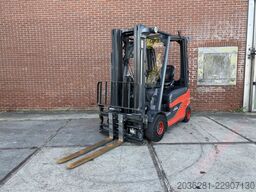 Linde E25-01