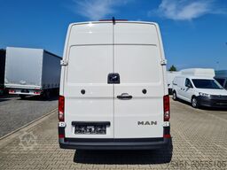 Man TGE 3.140 Kasten lang L4H3 KAMERA LED HOLZLADEBODEN