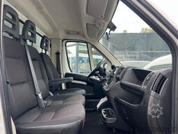 PEUGEOT Boxer 2,2 Blue-HDI Maxi Koffer Hebebühne