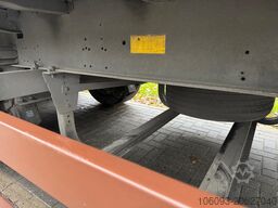 Schmitz Cargobull 3-ASS GESLOTEN OPLEGGER