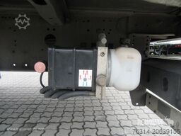Schmitz Cargobull Curtainsider Mega Getränke