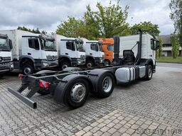 Volvo FM 330 6X2*4