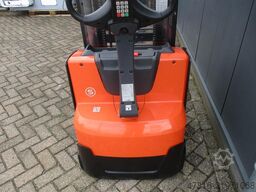 TOYOTA SWE140L